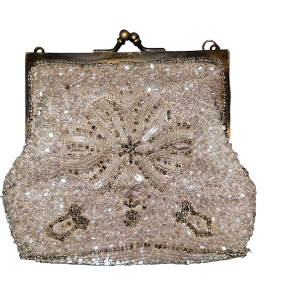 unknown Handbags - Vintage Beaded and Sequin Purse